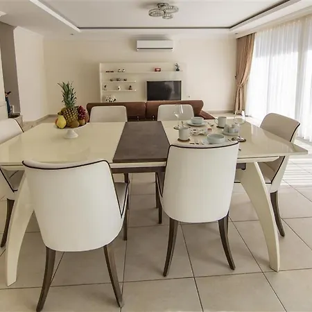 C1 Apartament Fethiye