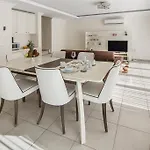 Apartamento C1