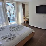 Apartamento C1 *